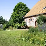Apartment Hof Luisenau