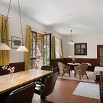 Apartment Hof Luisenau