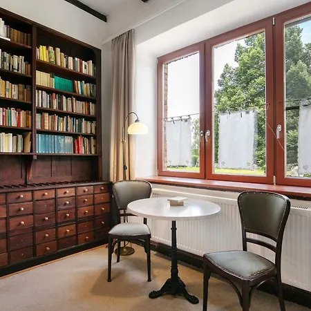 Apartment Hof Luisenau *